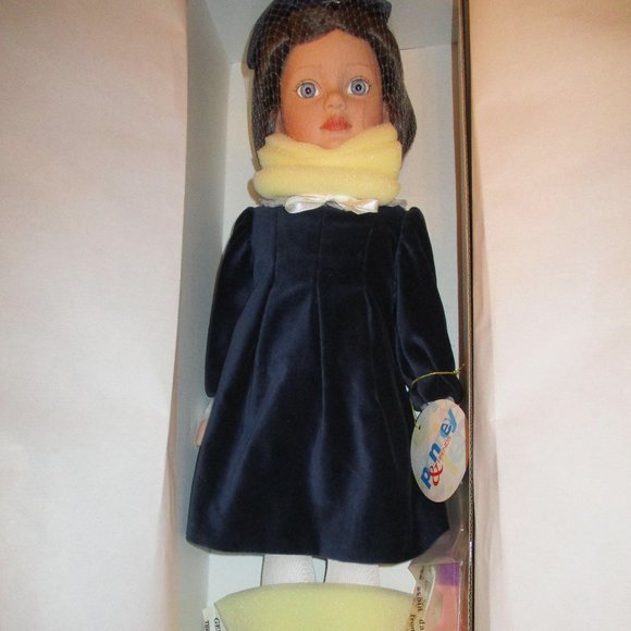 Robert Tonner "Penney & Friends" 19" Doll - Picture 7 of 7